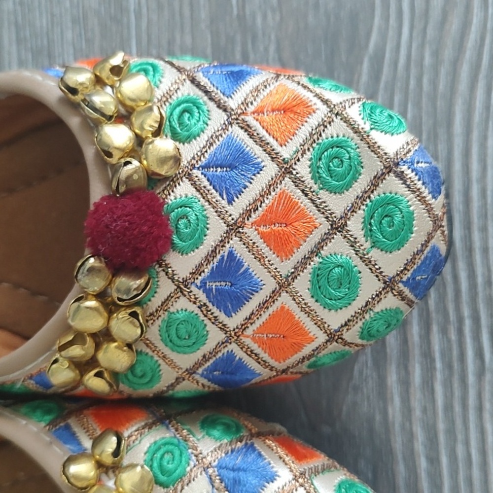 Girls Indian Punjabi Colorful Flat Shoes Bells On Vamp Size 2 Blue Gold Orange - Picture 7 of 13